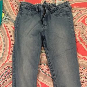 Hollister Medium Wash Skinny Jeans